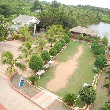 Hotel Krishna Park Resort Diu Extérieur photo