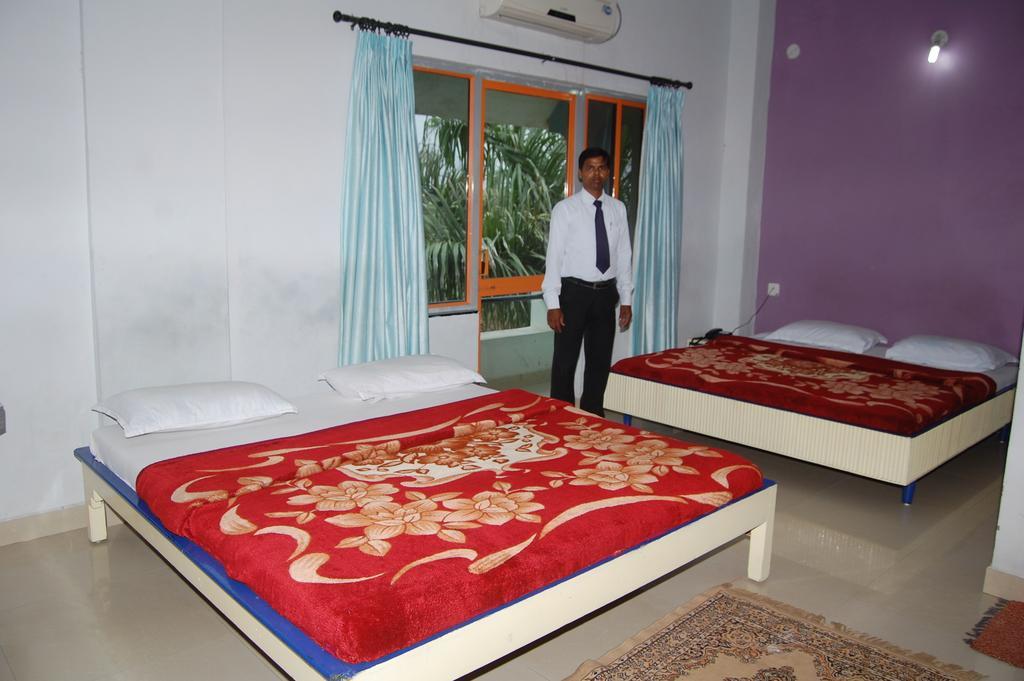 Hotel Krishna Park Resort Diu Extérieur photo